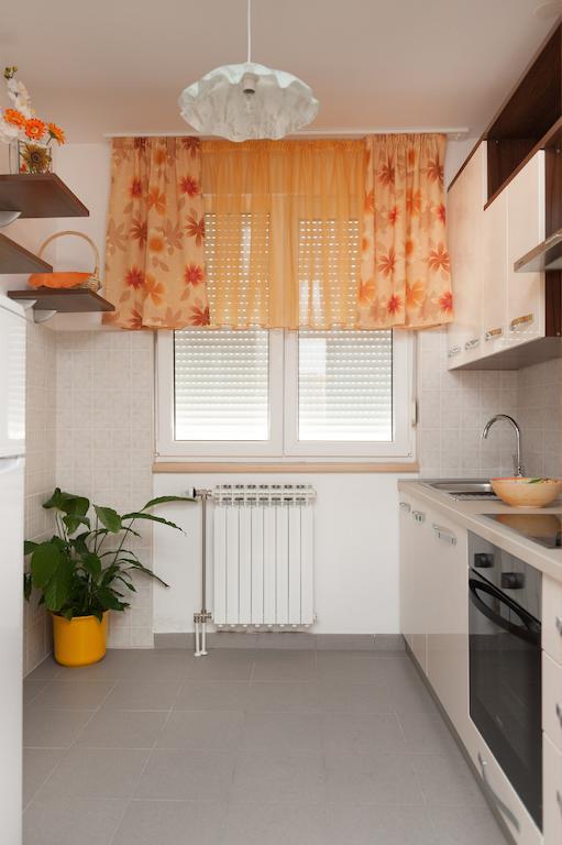Apartment Marija Zára Szoba fotó